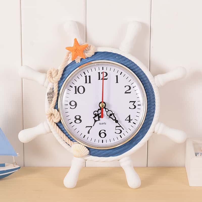 Đồng hồ để bàn hình tay lái tàu chủ đề biển