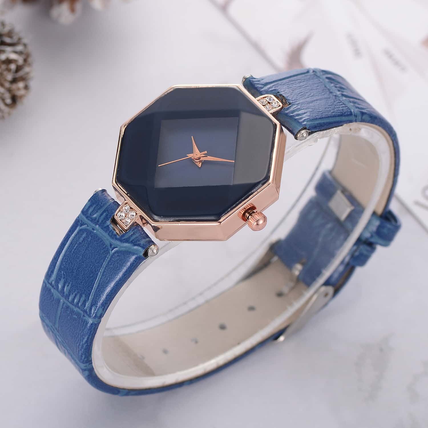 Đồng hồ nữ phong cách châu âu