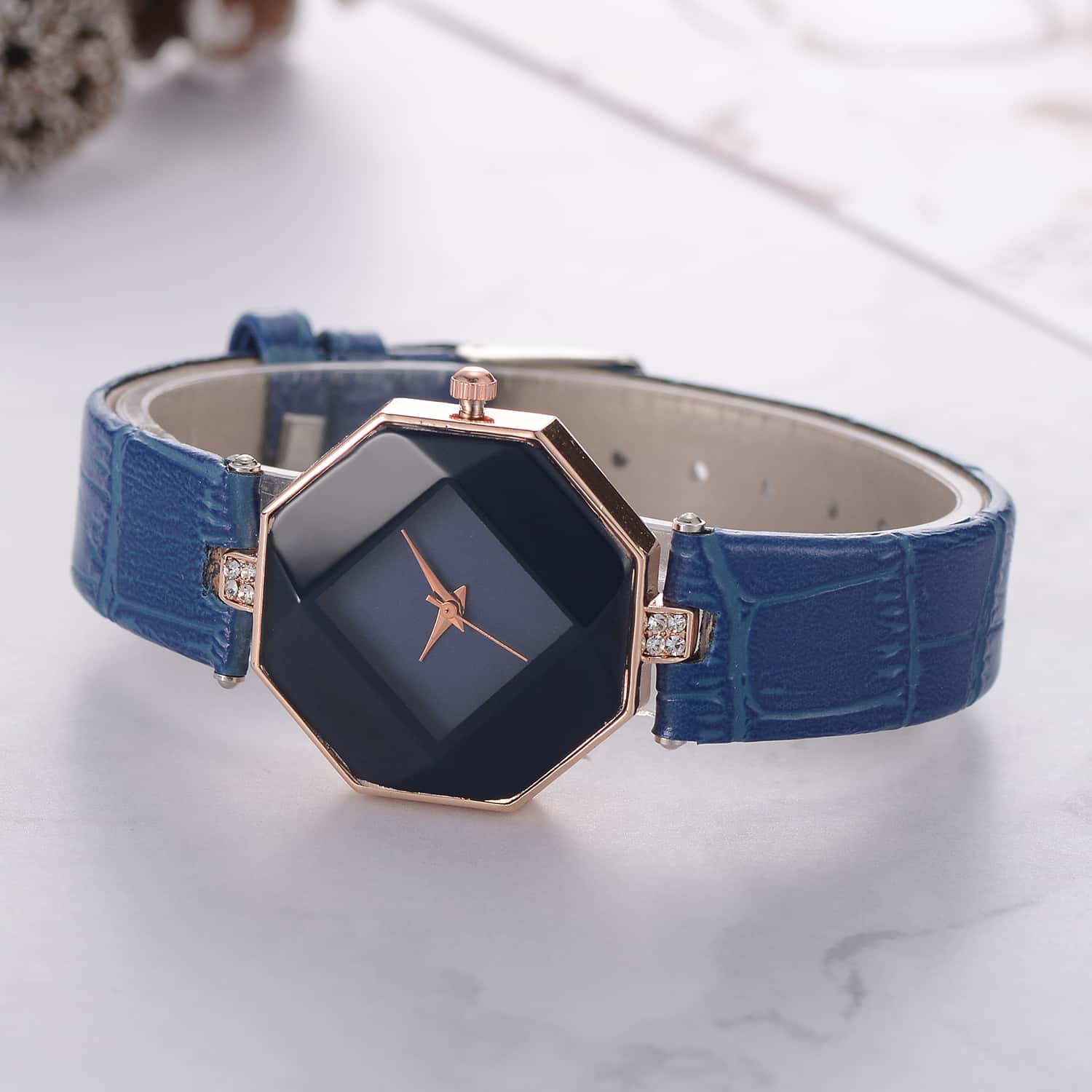 Đồng hồ nữ phong cách châu âu