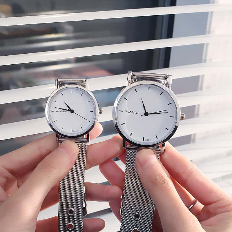 Đồng hồ dây đeo kim loại (Nam và Nữ)