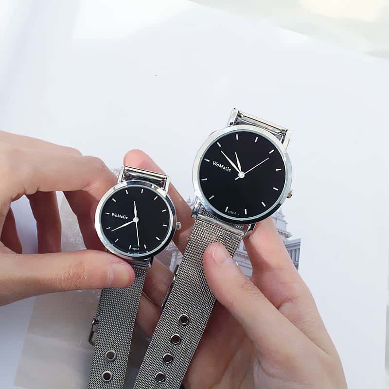 Đồng hồ dây đeo kim loại (Nam và Nữ)