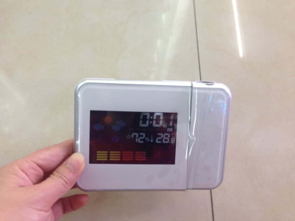 Đồng hồ điện tử báo thời tiết có đèn led hiển thị 