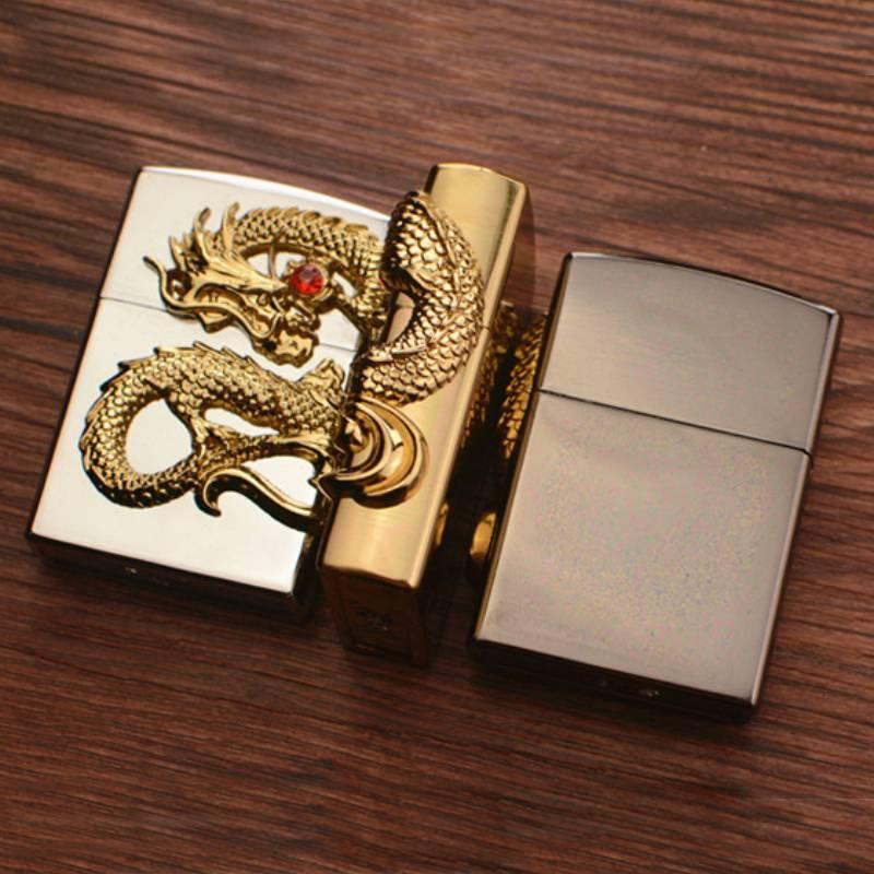 Bật lửa Zippo hình Rồng khắc nổi ôm ngọc đỏ - gas