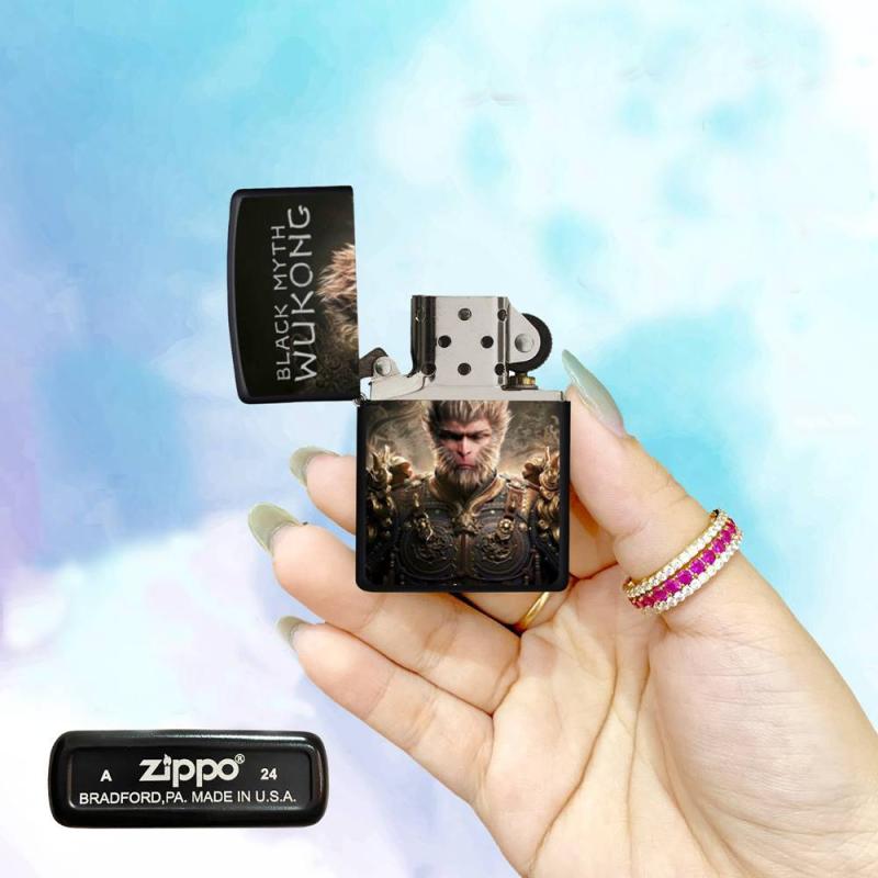 Bật lửa Zippo hình Wukong sơn tĩnh điện xài xăng