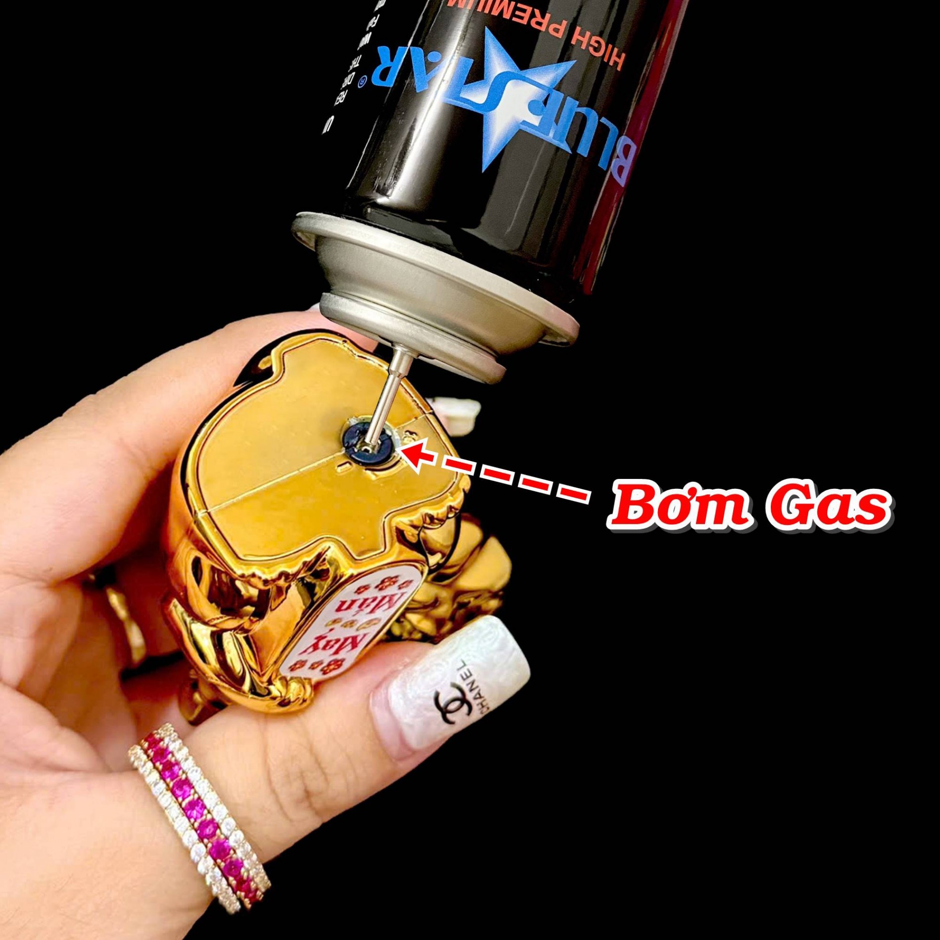 Bật lửa mèo lực sĩ may mắn chiêu tài xài gas