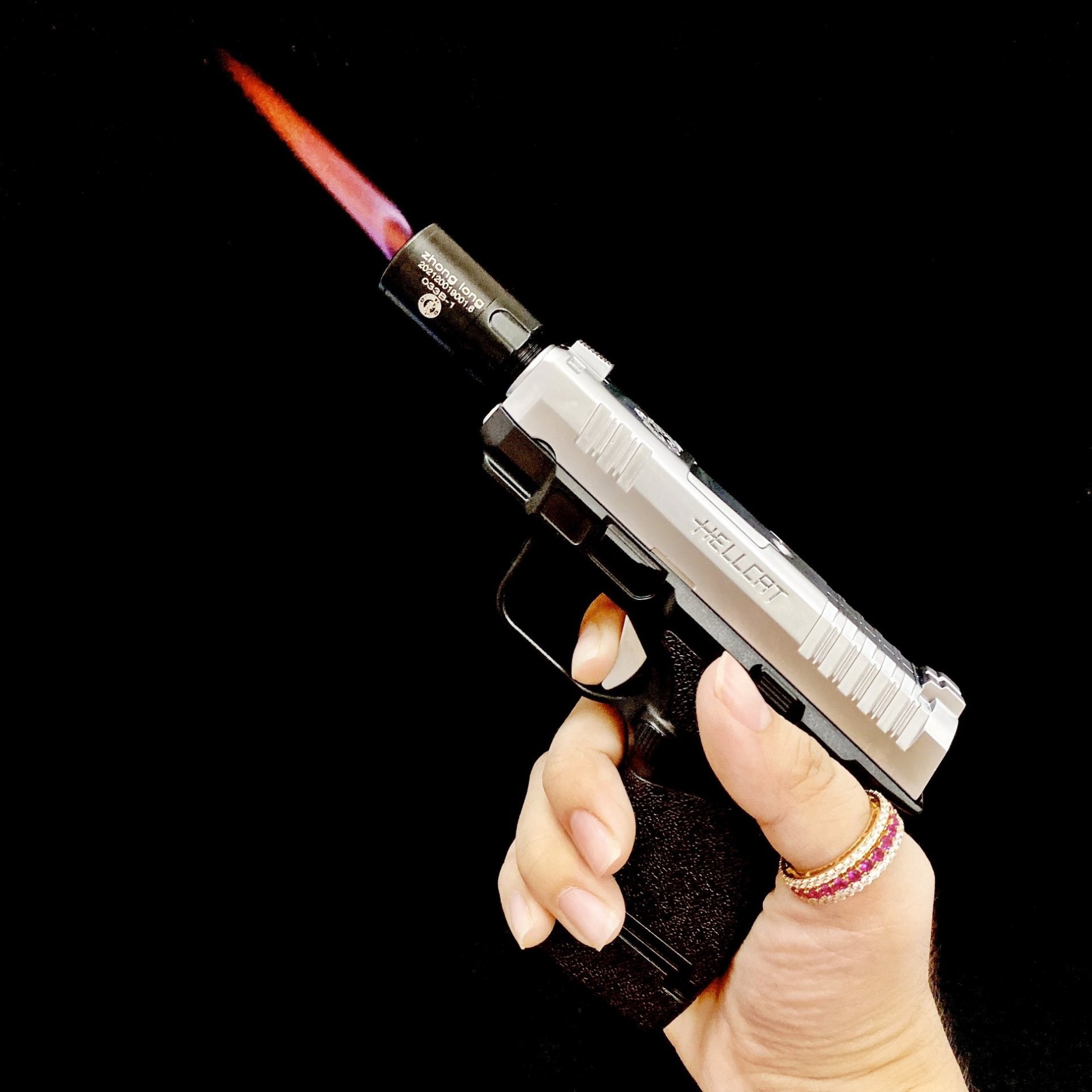 Bật lửa hình dạng súng giảm thanh Hellcat 2 chế độ lửa