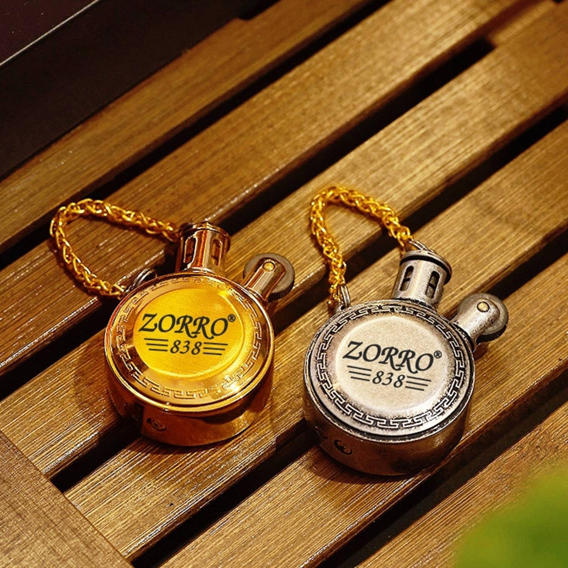 Bật lửa Zorro Z838 kiểu quả quýt xăng đá cổ